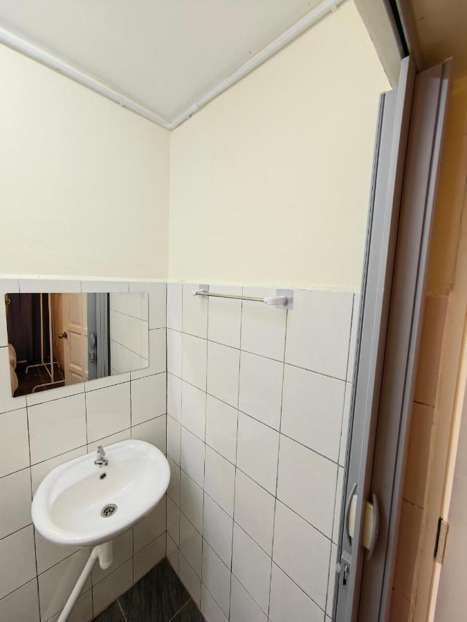 22A Hostel جورج تاون المظهر الخارجي الصورة