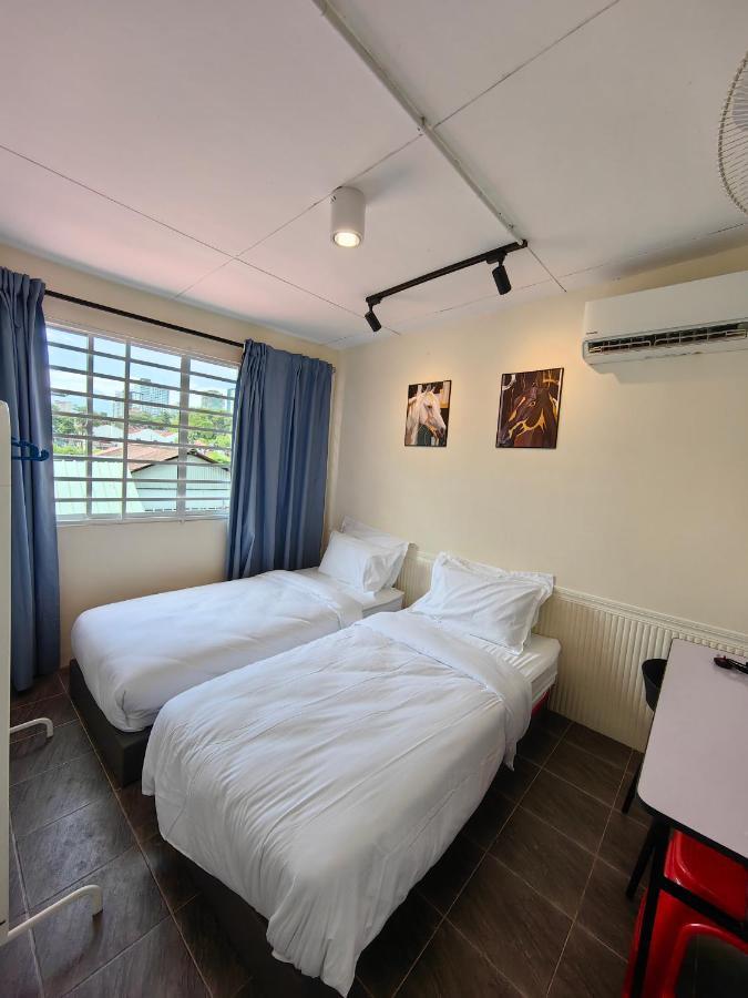 22A Hostel جورج تاون المظهر الخارجي الصورة
