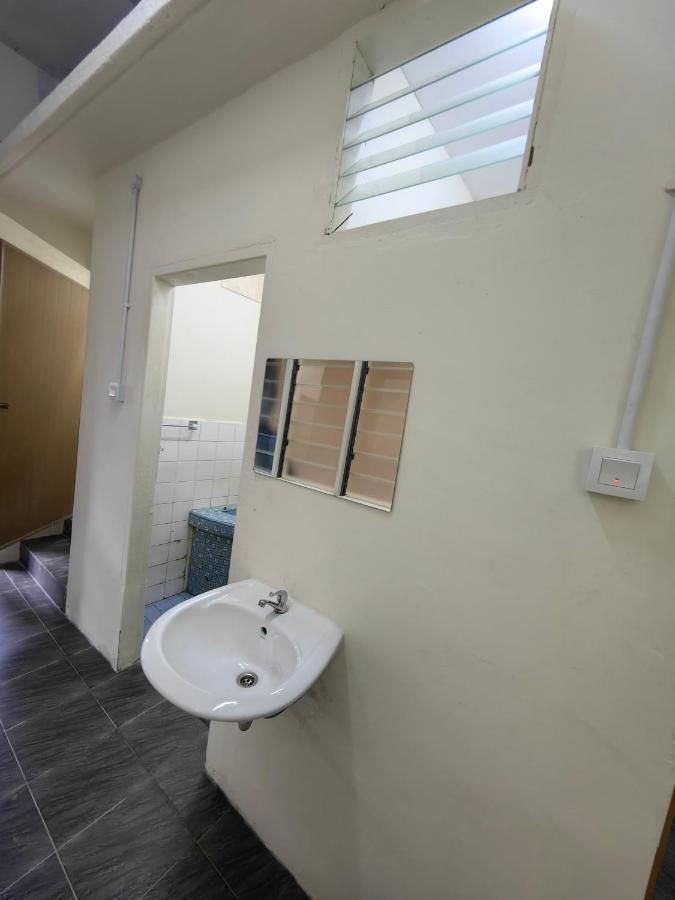 22A Hostel جورج تاون المظهر الخارجي الصورة