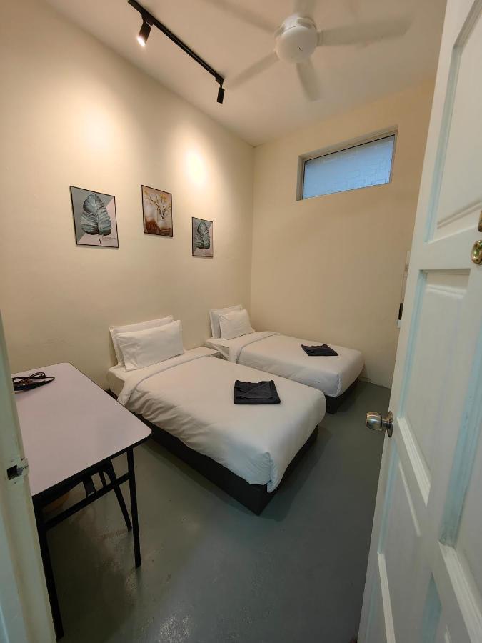 22A Hostel جورج تاون المظهر الخارجي الصورة